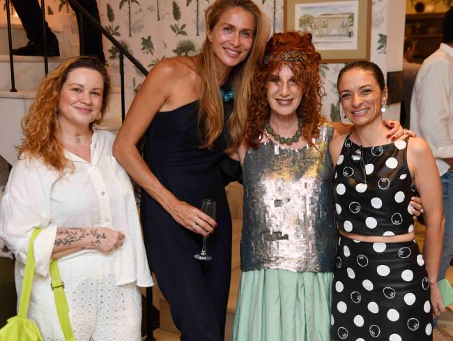 Dani Lagarthe, Barbara Romer, Susi Cantarino e Renata Veras