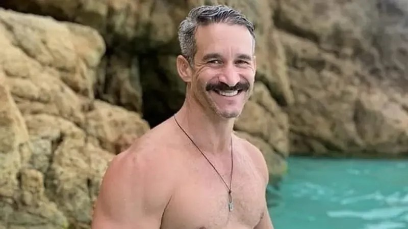 Oficial da Marinha que matou os sogros é condenado a 80 anos de prisão