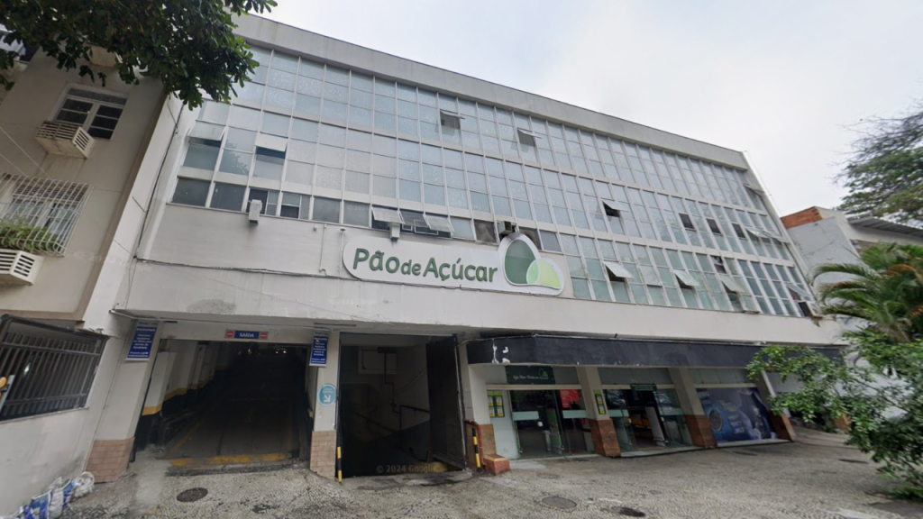 Pode isso? Prefeitura decide leiloar imóvel com comércio ativo em Botafogo