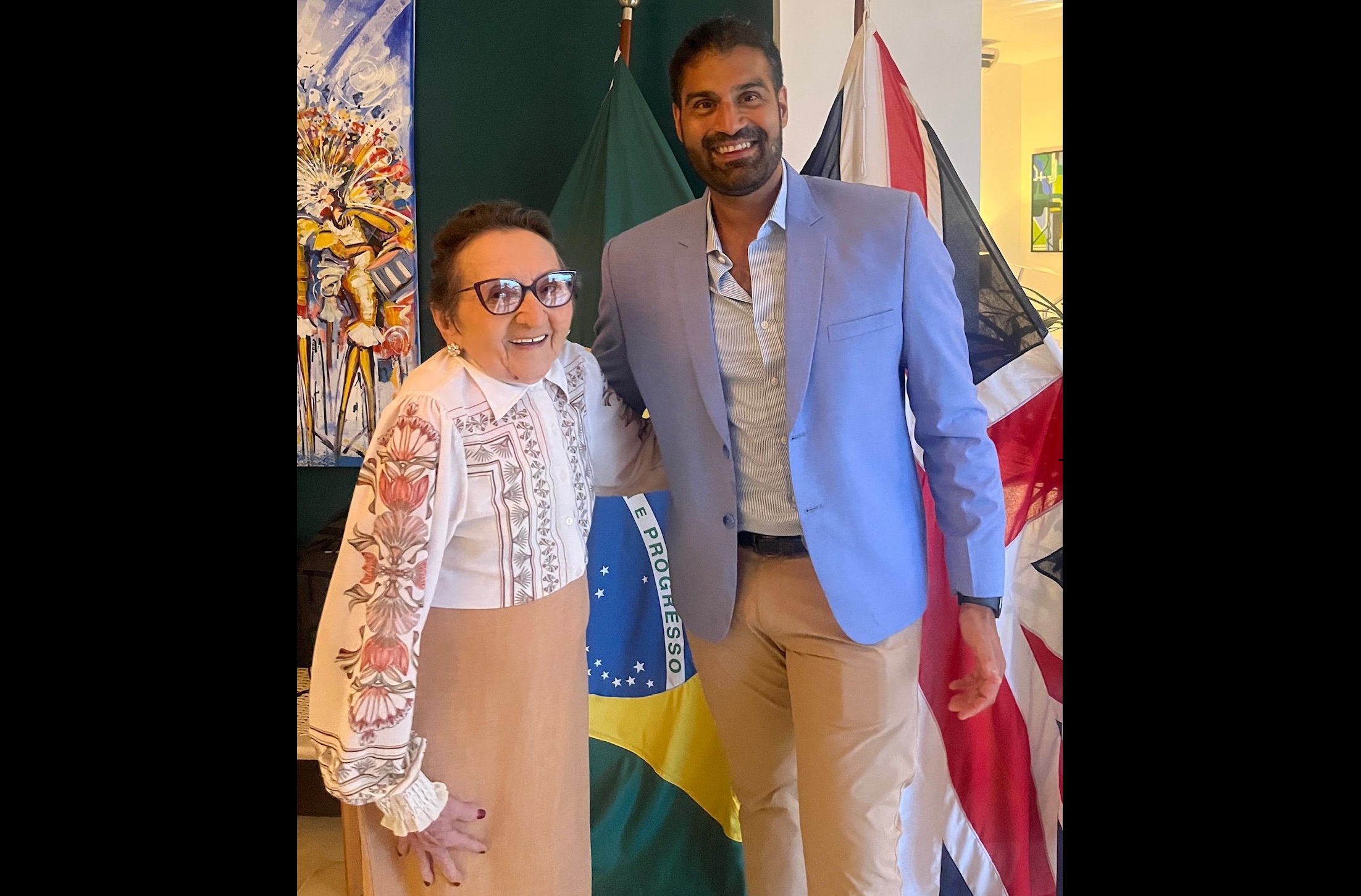 Como foi a participação do cônsul britânico no Rio em “O Agente Secreto”