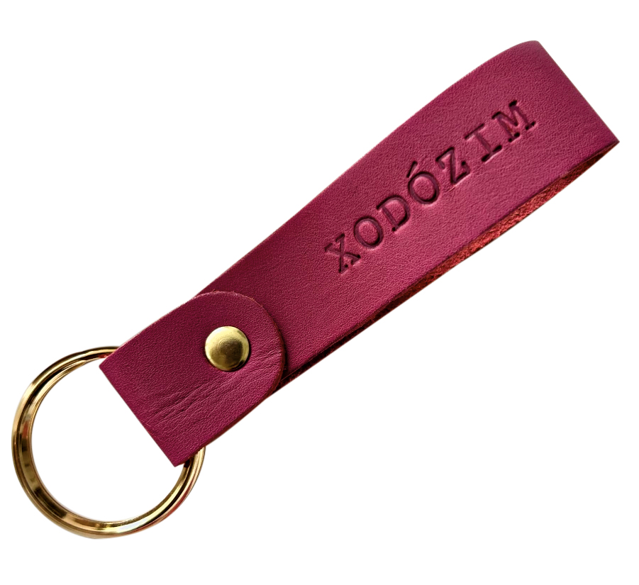 R$ 85,00 Artesanal, em couro. Tuk, tukbrasil.com.