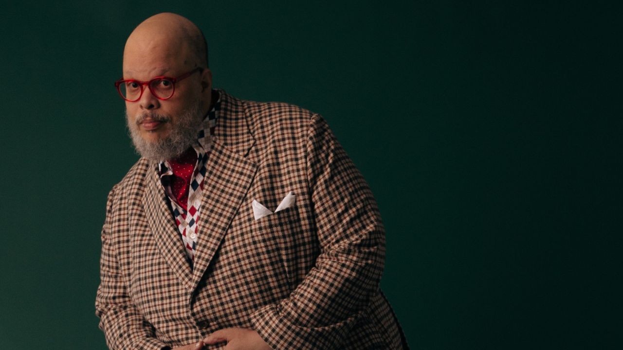 Cadeiras Voadoras: Ed Motta faz show comemorativo de 30 anos do álbum Manual Prático