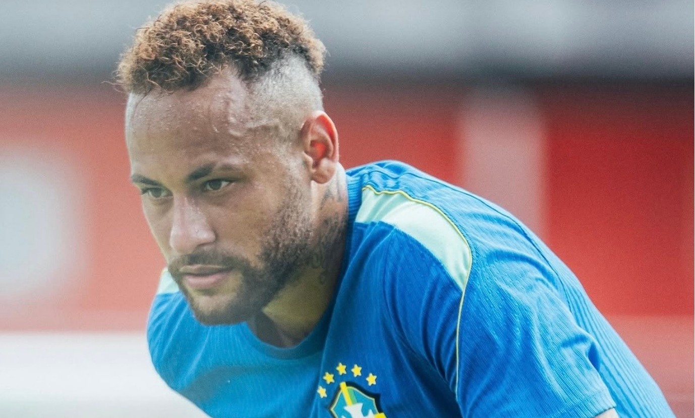 neymar-carrinho-eletrico-parque
