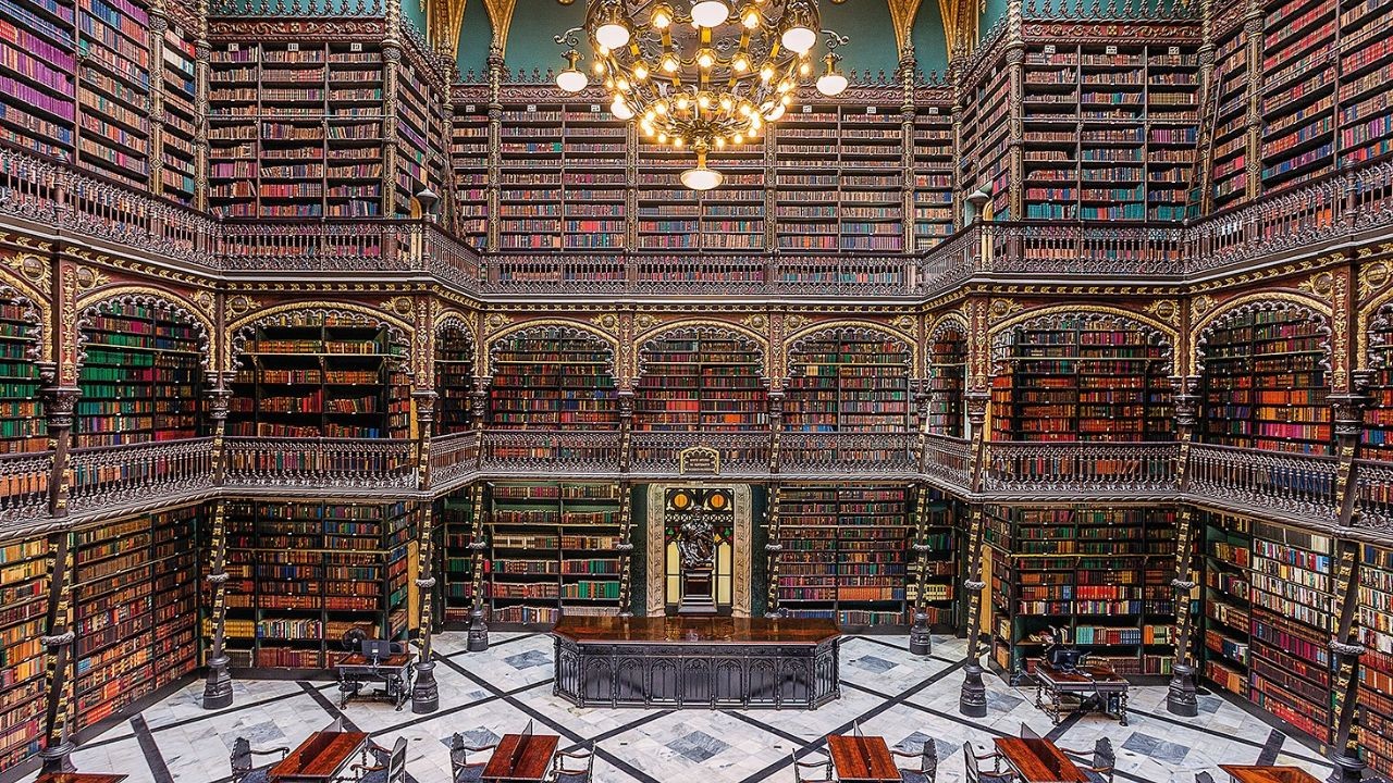 Real gabinete Português de Leitura Salão de Leitura da Biblioteca 1 – Ricardo Bhering.jpg