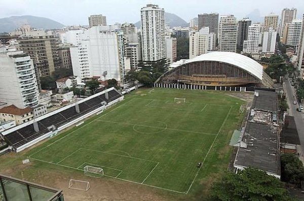 Estádio Caio Martins, em Niterói, dará lugar a parque e reservatório