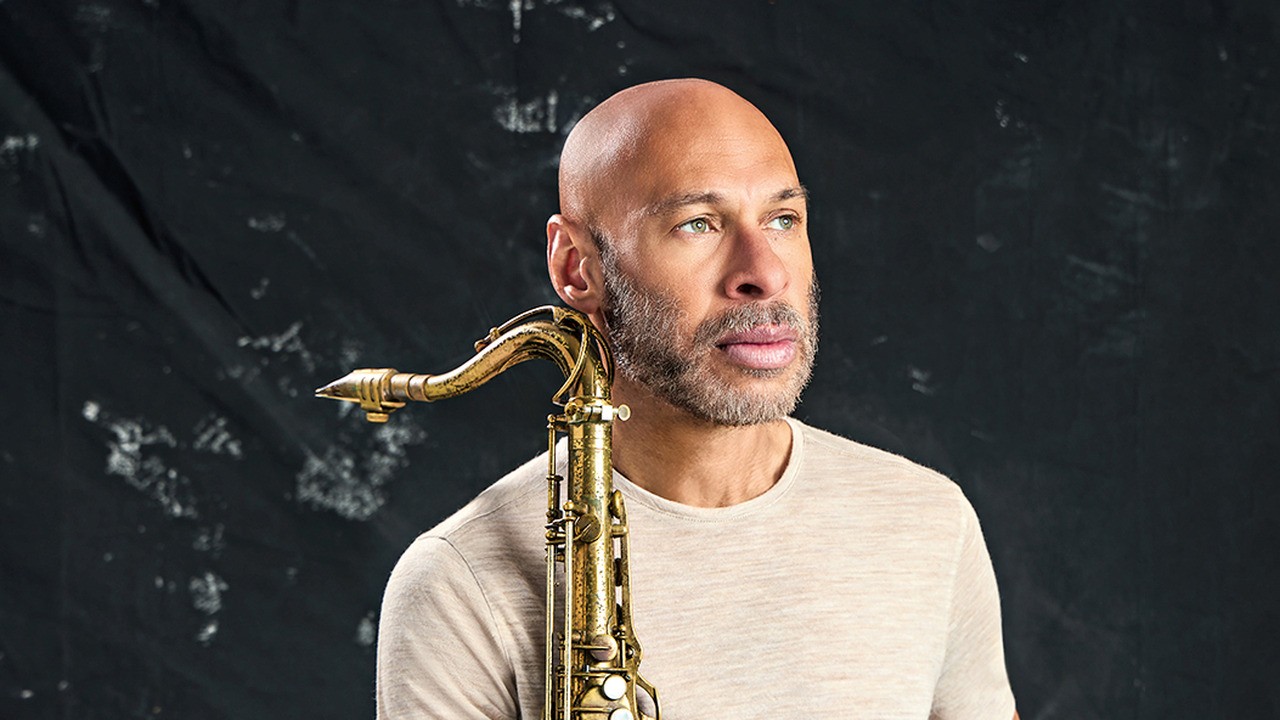Joshua Redman promete encantar cariocas com seu jazz contemporâneo