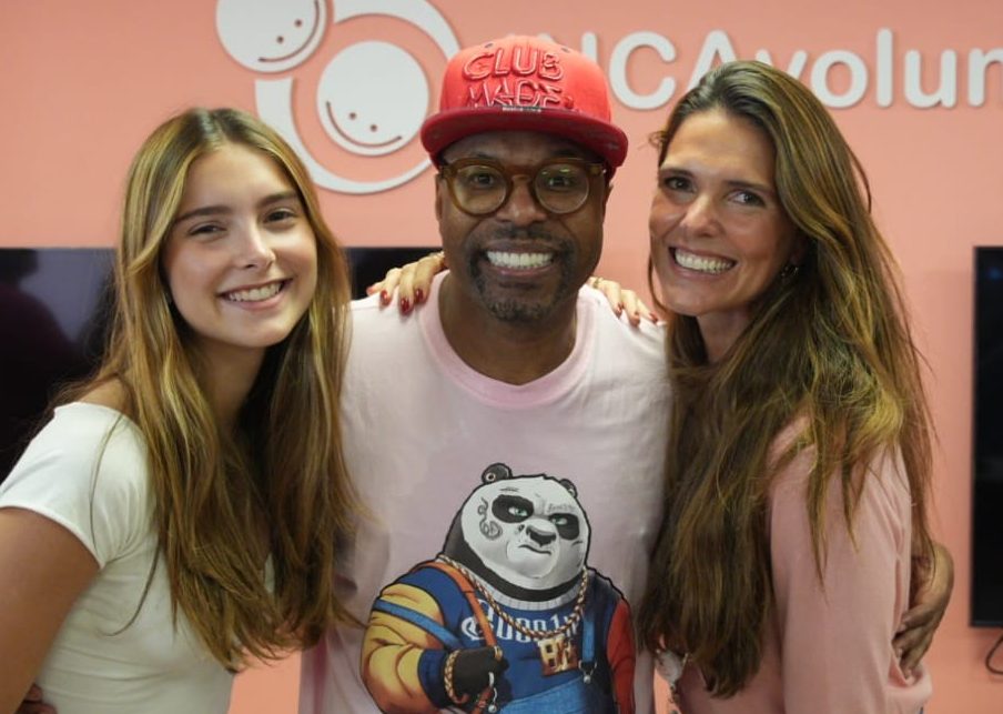 Daniella Sarahyba, Gabriela Klabin e Buchecha: festa para crianças do INCA
