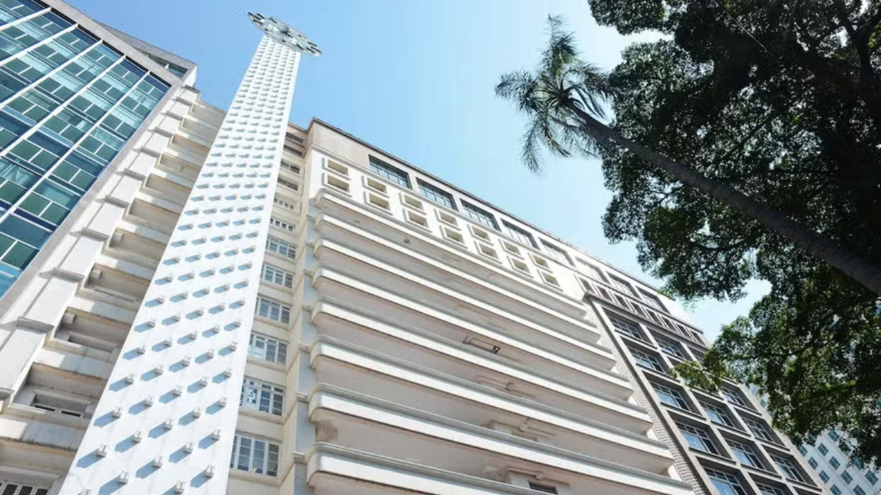 Compradores de apartamentos do prédio da Mesbla reclamam de atraso na entrega
