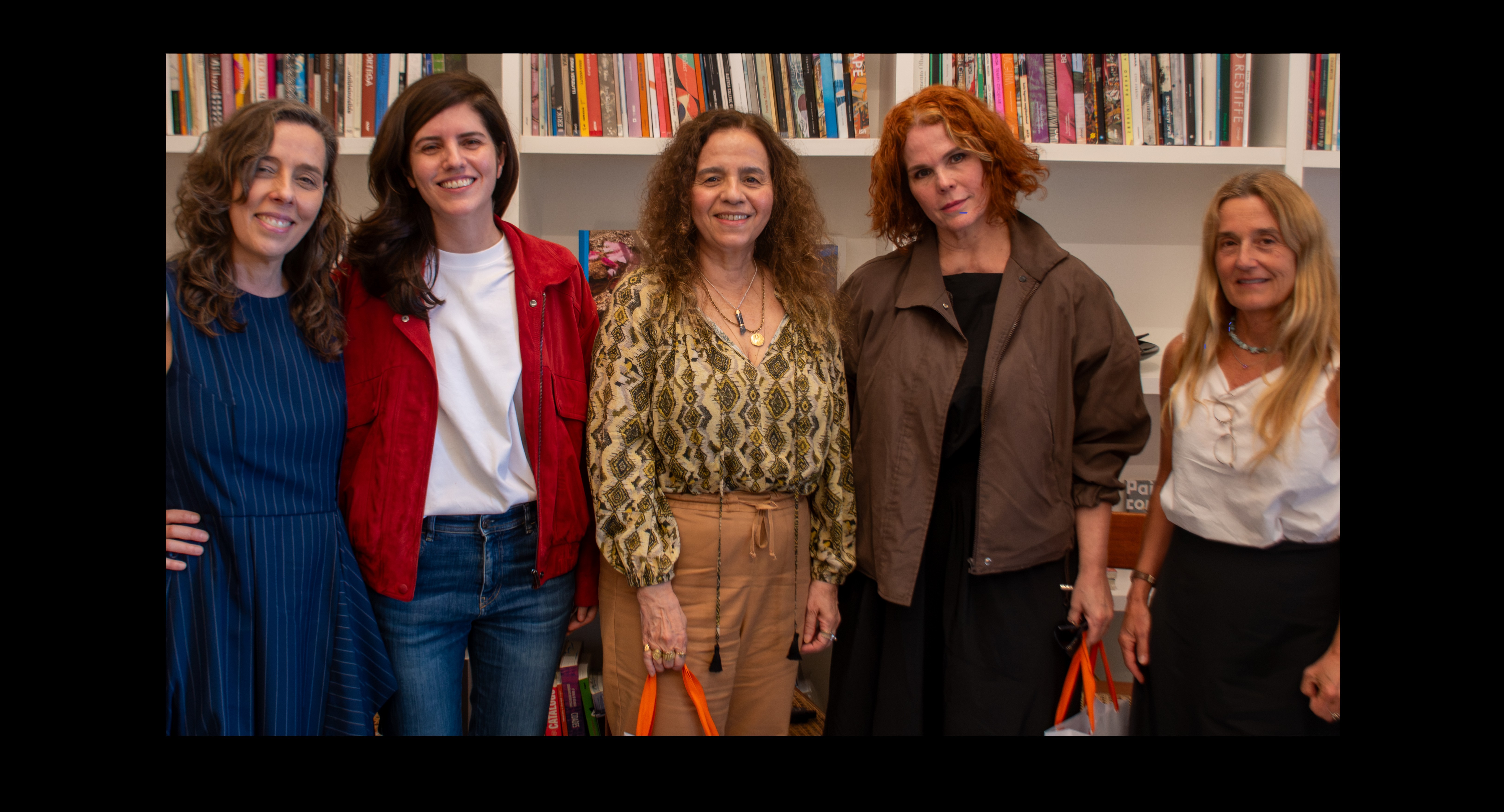 Isabel Diegues e Márcia Fortes comemoram 18 anos da Cobogó