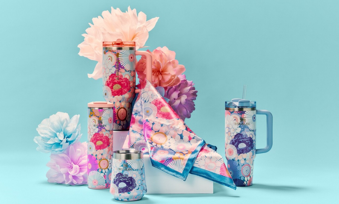 Boas compras: Stanley lança modelos floridos para a primavera